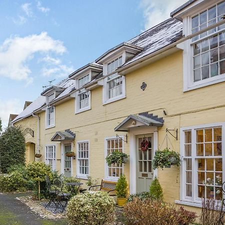 138E Old Star & Garter Mews Villa Ludlow Esterno foto