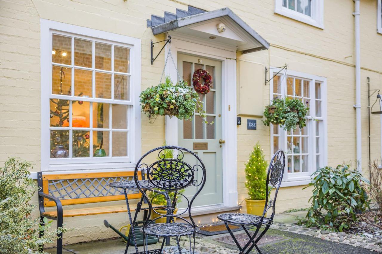138E Old Star & Garter Mews Villa Ludlow Esterno foto