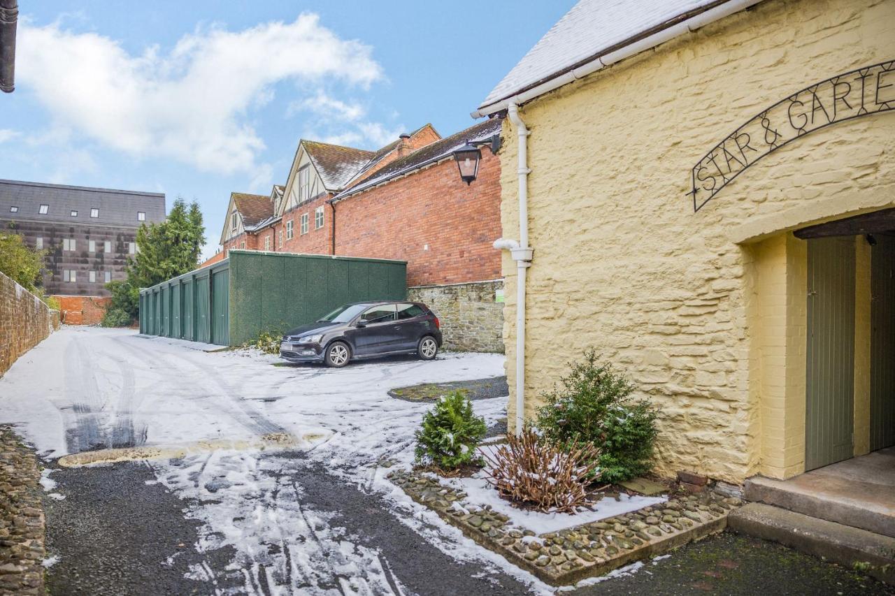 138E Old Star & Garter Mews Villa Ludlow Esterno foto